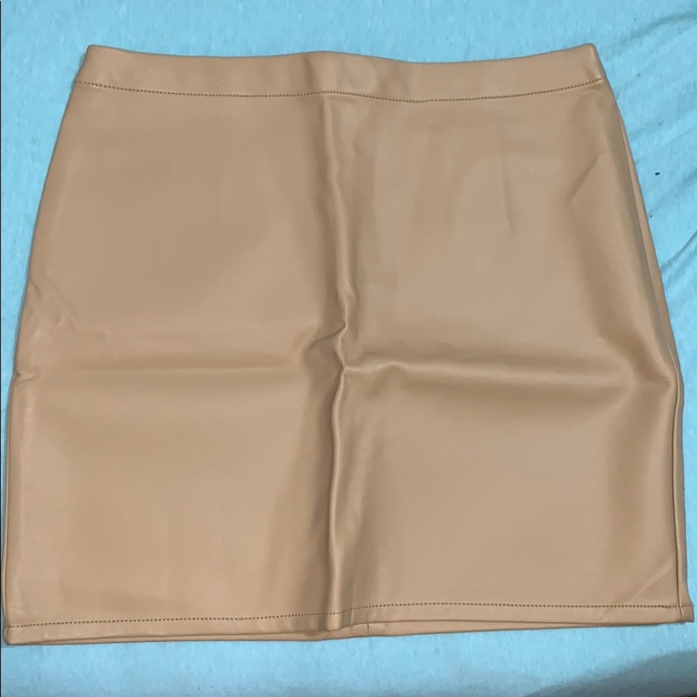 Nude fashion skirt